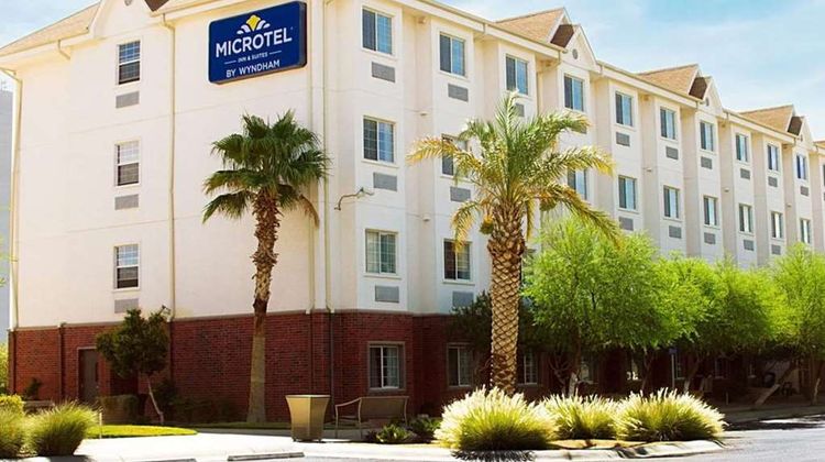 Microtel Inn & Suites Ciudad Juarez Exterior