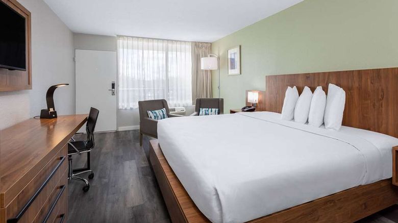<b>Ramada by Wyndham Altamonte Springs Room</b>. Images powered by <a href="https://iceportal.shijigroup.com/" title="IcePortal" target="_blank">IcePortal</a>.