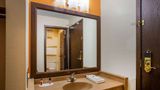 <b>Days Inn & Suites Stevens Point Room</b>. Images powered by <a href="https://iceportal.shijigroup.com/" title="IcePortal" target="_blank">IcePortal</a>.