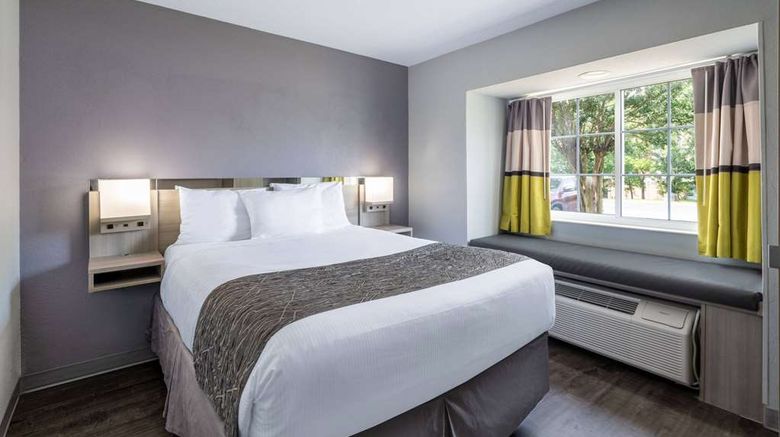 <b>Microtel Inn & Suites Duncan/Spartanburg Room</b>. Images powered by <a href="https://iceportal.shijigroup.com/" title="IcePortal" target="_blank">IcePortal</a>.