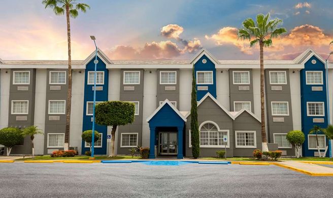 Microtel Inn & Stes by Wyndham Culiacan Exterior