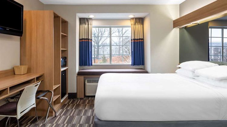 Microtel Inn & Suites Matthews/Charlotte Room