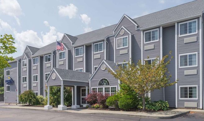 Microtel Inn & Suites Uncasville Exterior