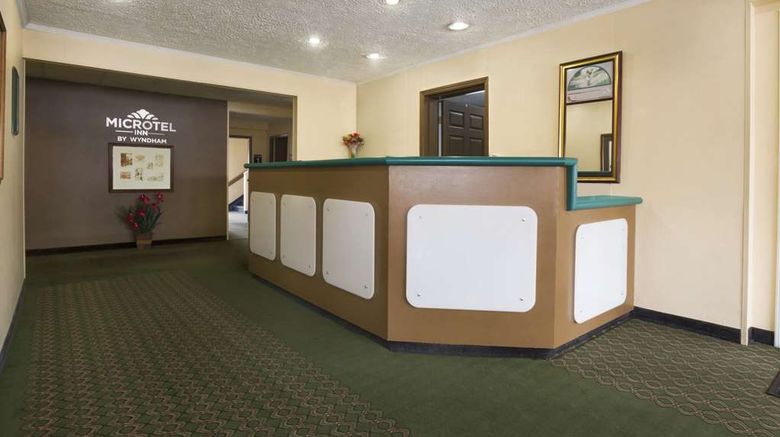 <b>Microtel Inn/Suites Two Notch Rd Lobby</b>. Images powered by <a href="https://iceportal.shijigroup.com/" title="IcePortal" target="_blank">IcePortal</a>.
