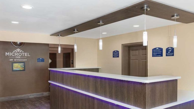 <b>Microtel Inn/Suites Two Notch Rd Lobby</b>. Images powered by <a href="https://iceportal.shijigroup.com/" title="IcePortal" target="_blank">IcePortal</a>.