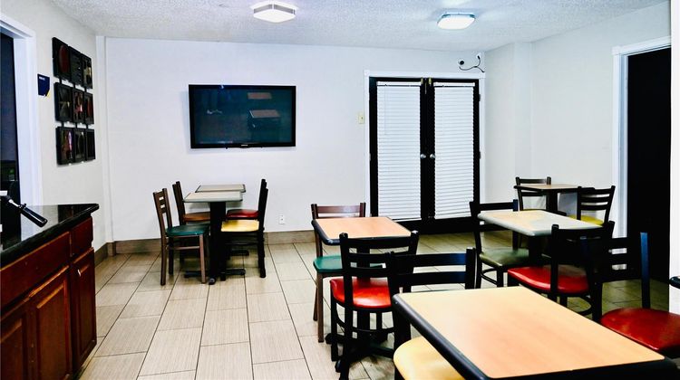 Microtel Inn & Suites Murfreesboro Restaurant
