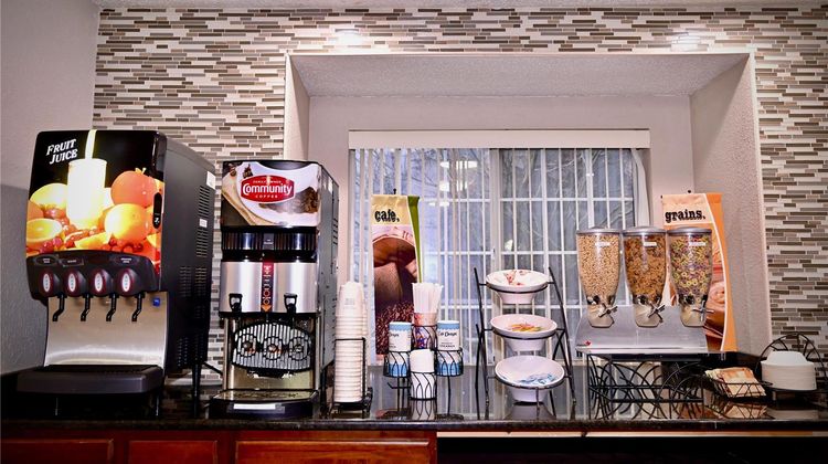 Microtel Inn & Suites Murfreesboro Restaurant