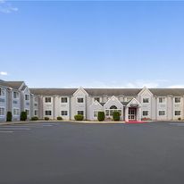 Microtel Inn & Suites Albany Airport