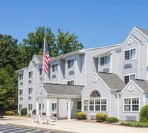 Microtel Inn & Suites Hillsborough Exterior