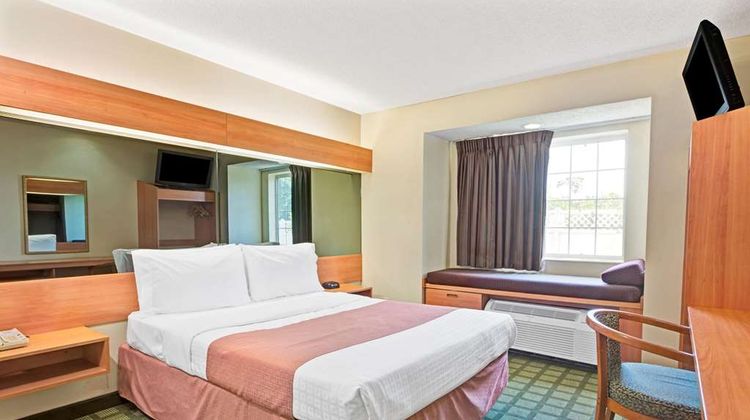 Microtel Inn & Suites Cordova/Memphis Room
