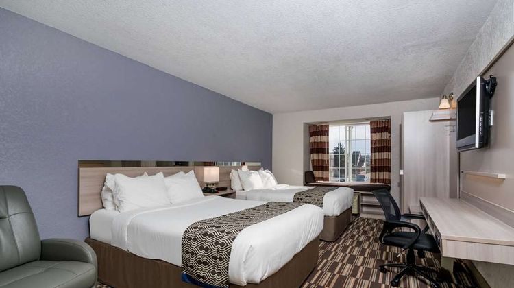 Microtel Inn & Suites Rochester Room