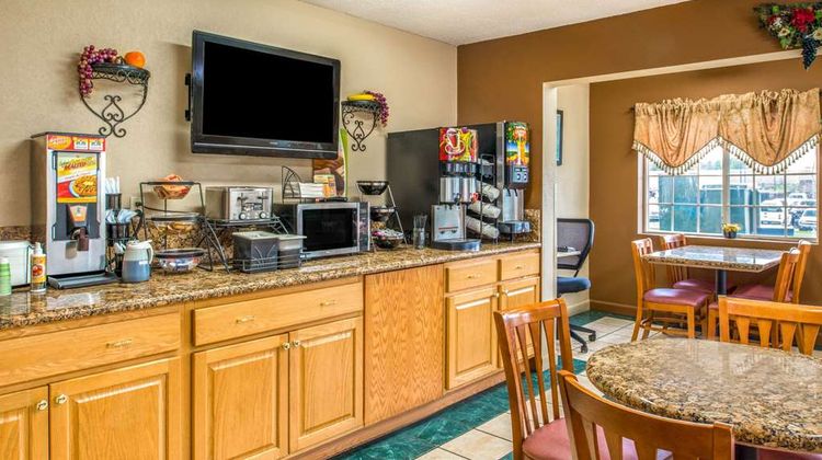 Microtel Inn & Suites by Wyndham Lincoln Other