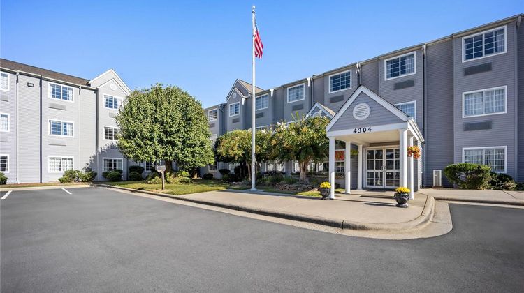 Microtel Inn & Suites Greensboro Exterior