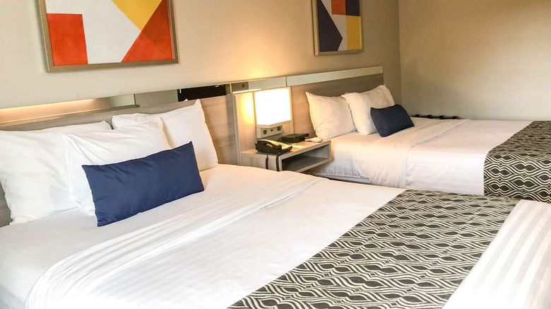 <b>Microtel Inn & Suites Eagan/St Paul Room</b>. Images powered by <a href="https://iceportal.shijigroup.com/" title="IcePortal" target="_blank">IcePortal</a>.