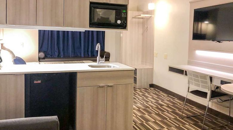 <b>Microtel Inn & Suites Eagan/St Paul Room</b>. Images powered by <a href="https://iceportal.shijigroup.com/" title="IcePortal" target="_blank">IcePortal</a>.