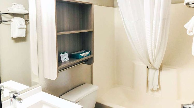 Microtel Inn & Suites Eagan/St Paul Room