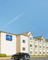 Microtel Inn & Suites Roseville