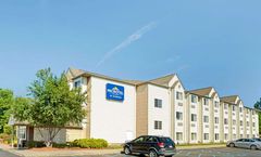 Microtel Inn & Suites Roseville