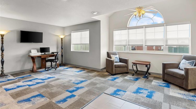 Microtel Inn & Suites Sainte Genevieve Lobby