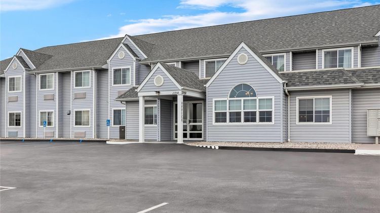 Microtel Inn & Suites Sainte Genevieve Exterior