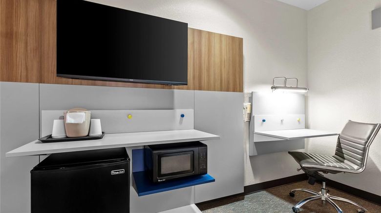 <b>Microtel Inn & Suites Sainte Genevieve Room</b>. Images powered by <a href="https://iceportal.shijigroup.com/" title="IcePortal" target="_blank">IcePortal</a>.