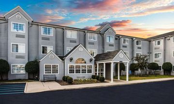 Microtel Inn & Suites Chattanooga