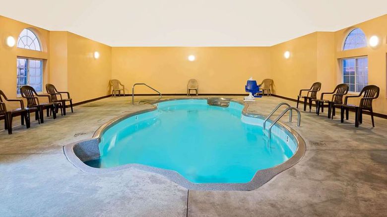 <b>Microtel Inn & Suites by Wyndham Joplin Pool</b>. Images powered by <a href="https://iceportal.shijigroup.com/" title="IcePortal" target="_blank">IcePortal</a>.