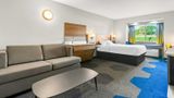 Microtel Inn & Suites by Wyndham Joplin Suite