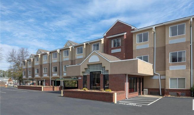 Microtel Inn/Stes Cornelius/Lake Norman Exterior