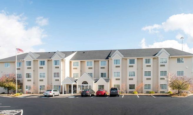 Microtel Inn & Suites North Canton Exterior