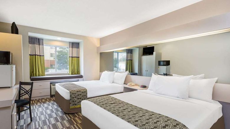 <b>Microtel Inn & Suites Richmond Airport Room</b>. Images powered by <a href="https://iceportal.shijigroup.com/" title="IcePortal" target="_blank">IcePortal</a>.
