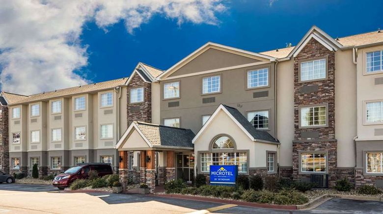 <b>Microtel Inn & Suites Greenville Exterior</b>. Images powered by <a href="https://iceportal.shijigroup.com/" title="IcePortal" target="_blank">IcePortal</a>.