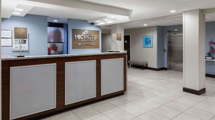 Microtel Inn & Suites Greenville Lobby