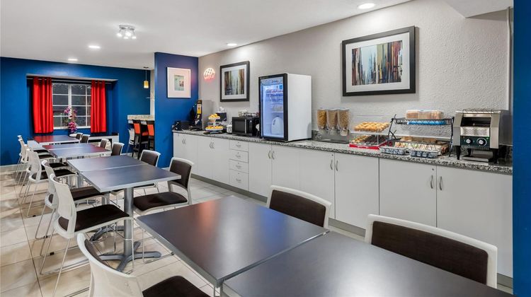 Microtel Inn & Suites Greenville Restaurant