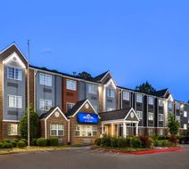 Microtel Inn & Suites RDU Exterior