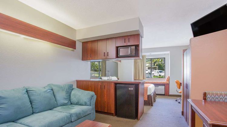 Microtel Inn & Suites Kannapolis/Concord Room