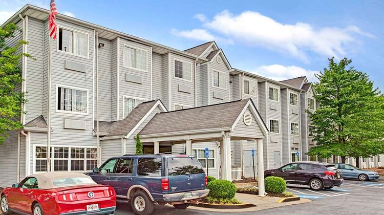 Microtel Inn & Suites Atlanta Airport Exterior