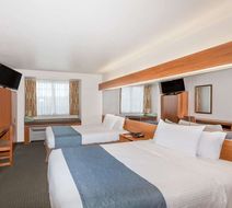 Microtel Inn & Suites Gulf Shores Room