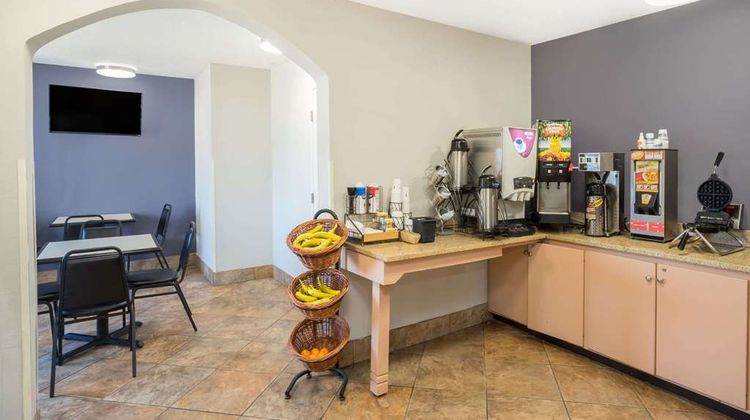 Microtel Inn & Suites Bowling Green Other