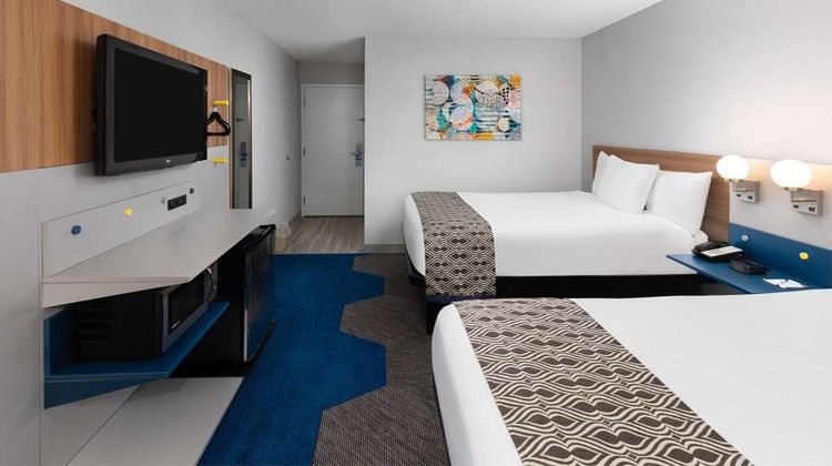 Microtel Inn & Suites Bowling Green Room