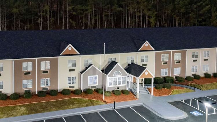 Microtel Inn & Suites by Wyndham Athens Exterior