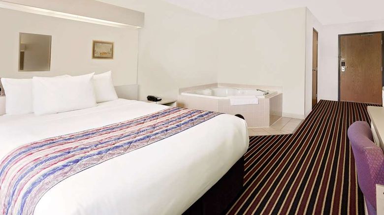 <b>Microtel Inn/Stes by Wyndham Madison E Room</b>. Images powered by <a href="https://iceportal.shijigroup.com/" title="IcePortal" target="_blank">IcePortal</a>.