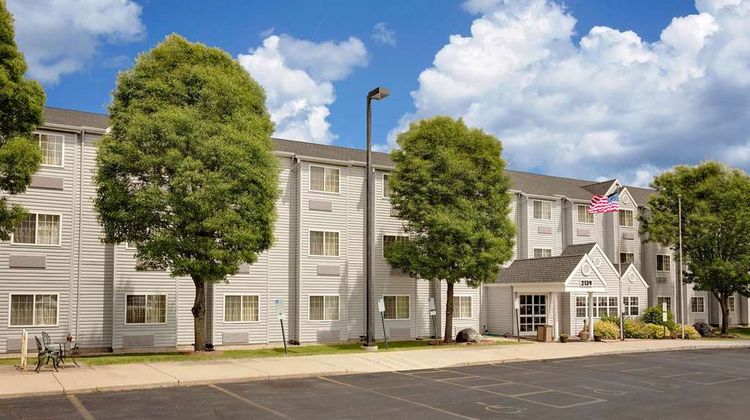 Park Inn Madison East Exterior