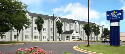 Park Inn Madison East Exterior