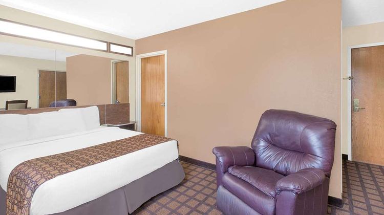 Microtel Inn & Suites Franklin Room