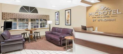 Microtel Inn & Suites Franklin Lobby