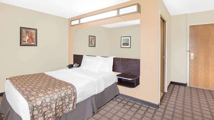 Microtel Inn & Suites Franklin Room