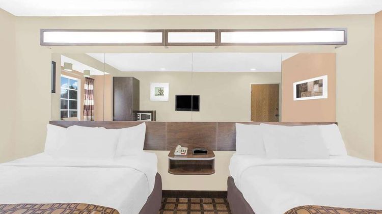 Microtel Inn & Suites Franklin Room