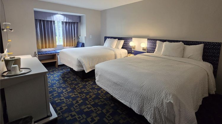 Microtel Inn & Suites Hagerstown Room