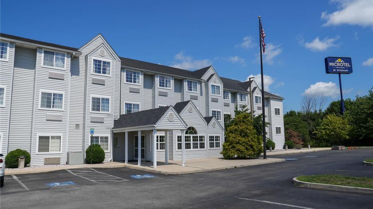Microtel Inn & Suites Hagerstown Exterior